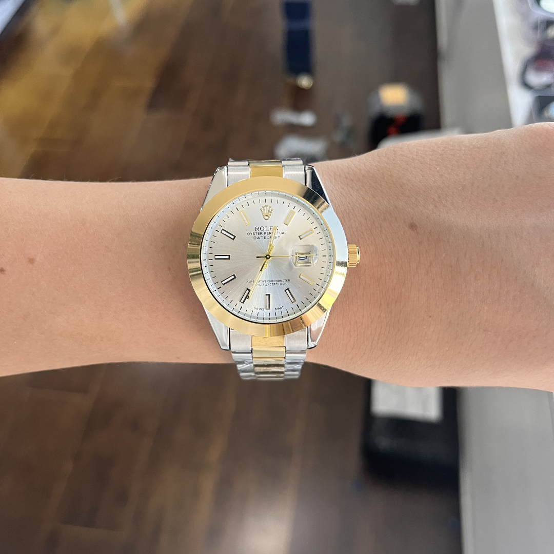 Reloj Clásico Acero con Fecha