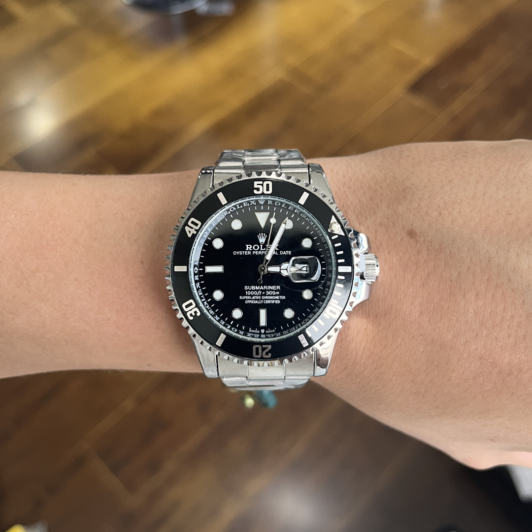 Reloj Clásico Acero con Fecha