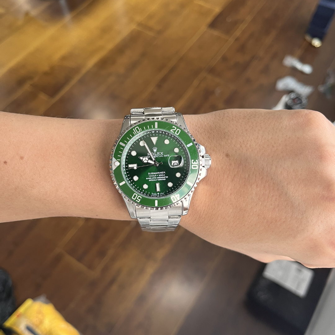 Reloj Clásico Acero con Fecha