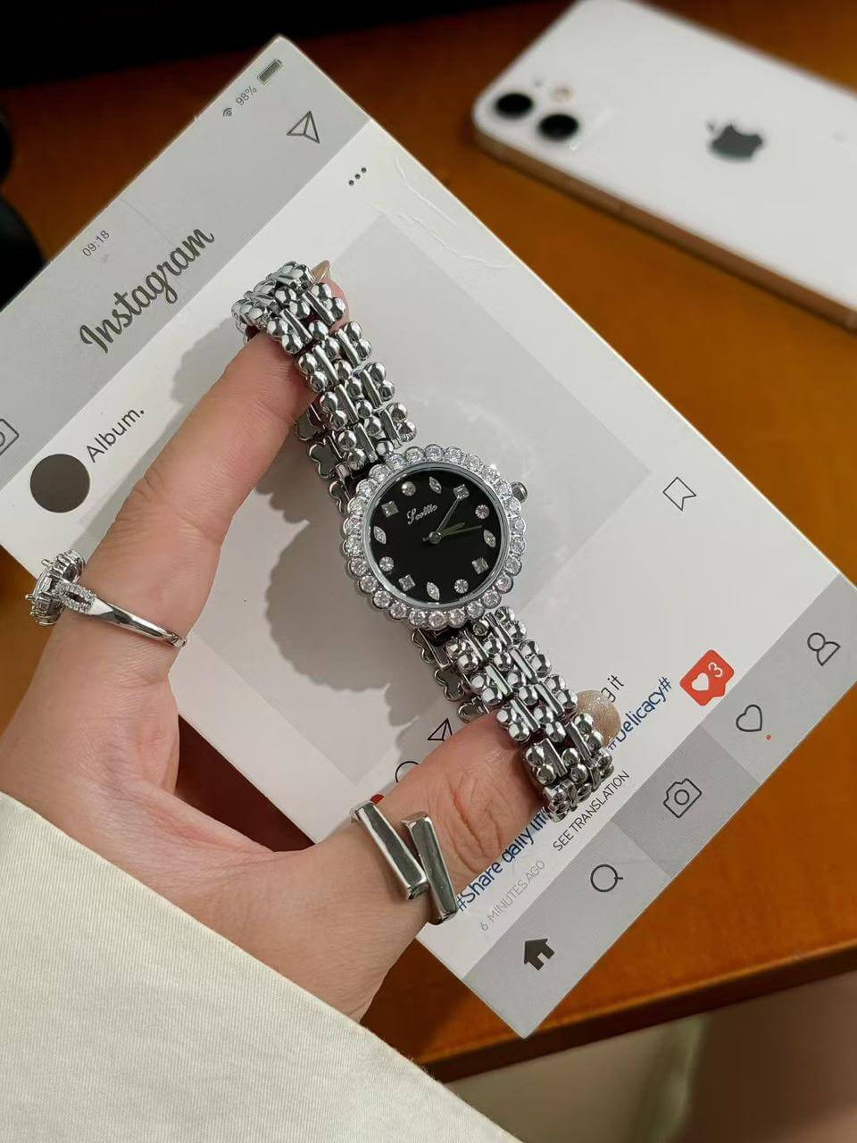 Reloj Elegante con Pulso Delgado Circones Minimalista
